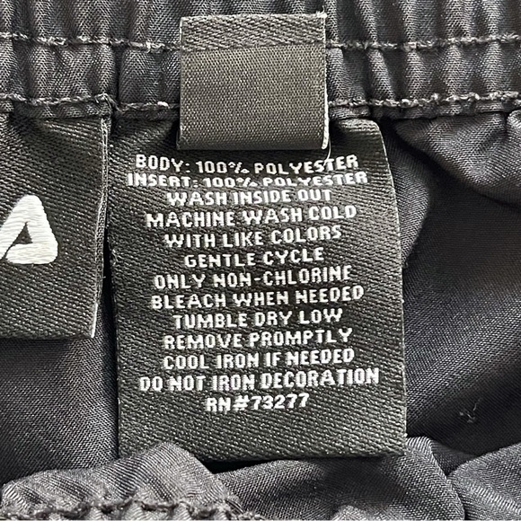 FILA Girl’s Athletic Track Shorts - Medium - Picture 5 of 9